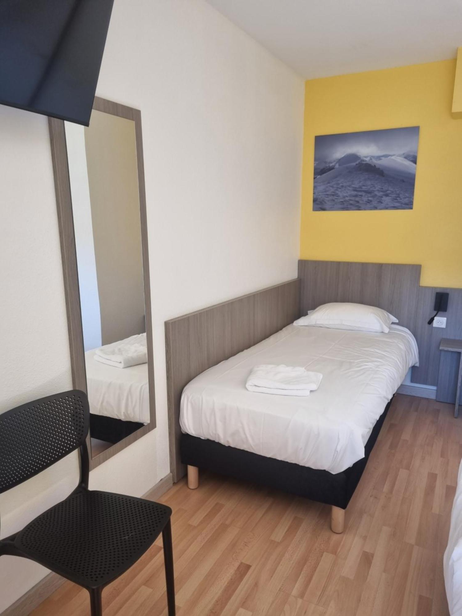 The Originals Access, Hotel Le Lutea Riom-es-Montagnes Luaran gambar