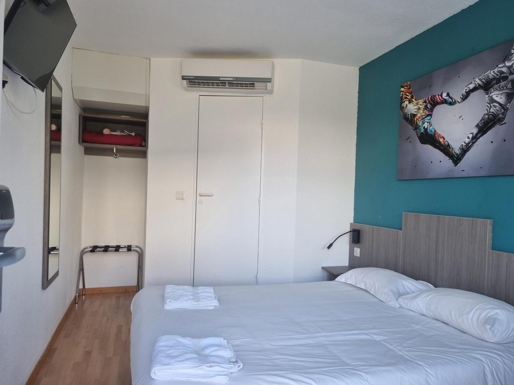 The Originals Access, Hotel Le Lutea Riom-es-Montagnes Luaran gambar